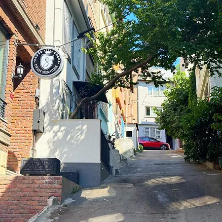 D'east Signature Hotel 3*